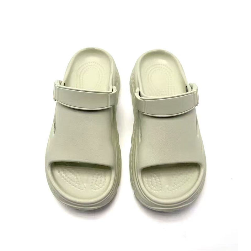 1767574192210602.jpg 雅购特拖鞋