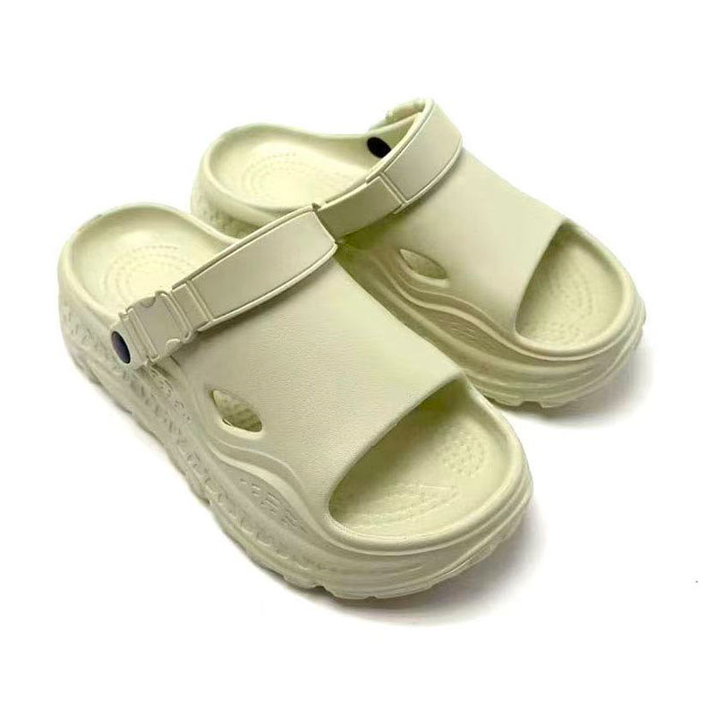 1767574192680324.jpg 雅购特拖鞋