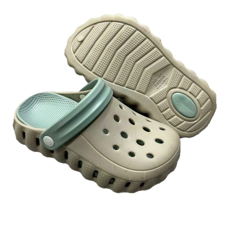 1767582562205322.jpg 雅购特拖鞋