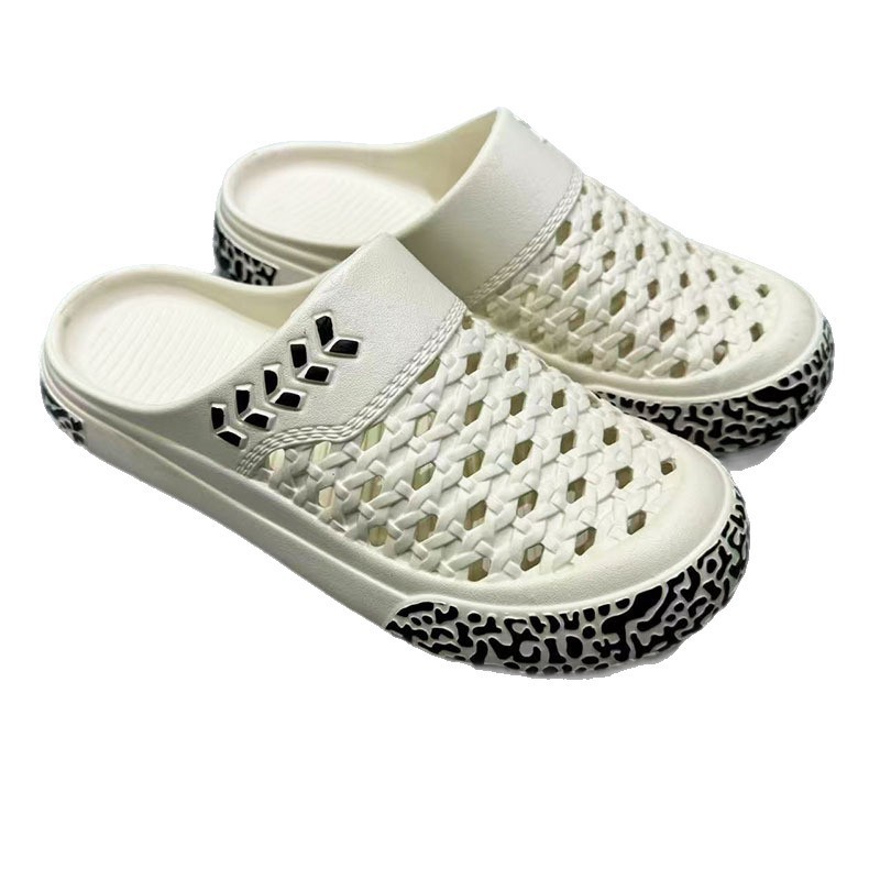 1767583045401986.jpg 雅购特拖鞋