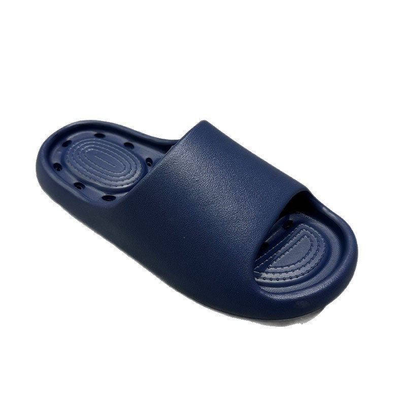 1767597947837109.jpg 雅购特拖鞋