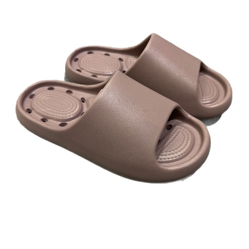 1767598080728402.jpg 雅购特拖鞋