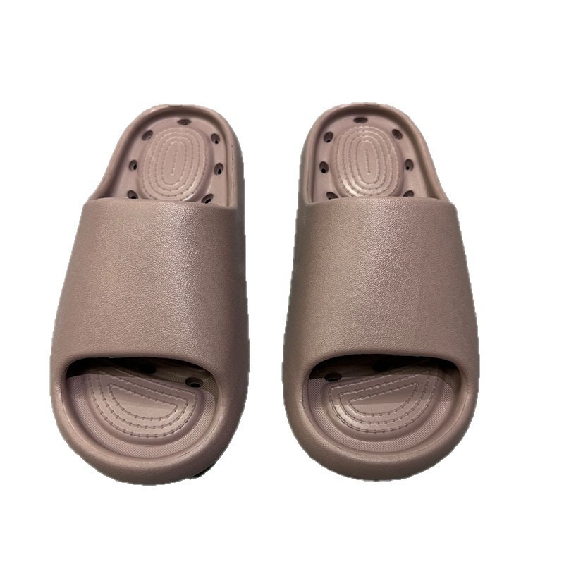 1767598081799799.jpg 雅购特拖鞋