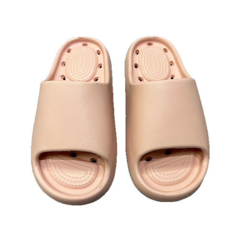 1767598089631799.jpg 雅购特拖鞋