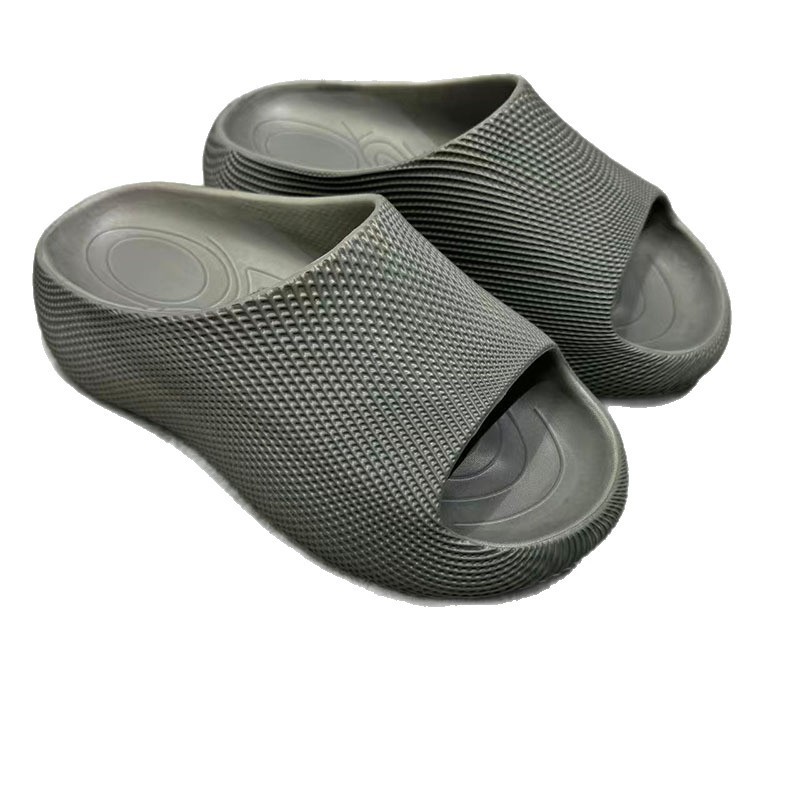 1767598301763530.jpg 雅购特拖鞋