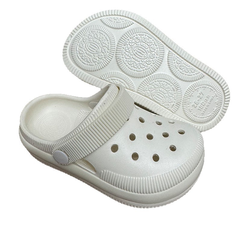 1767600604705425.jpg 雅购特拖鞋