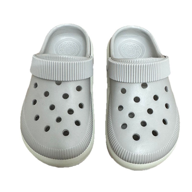 1767600609389767.jpg 雅购特拖鞋