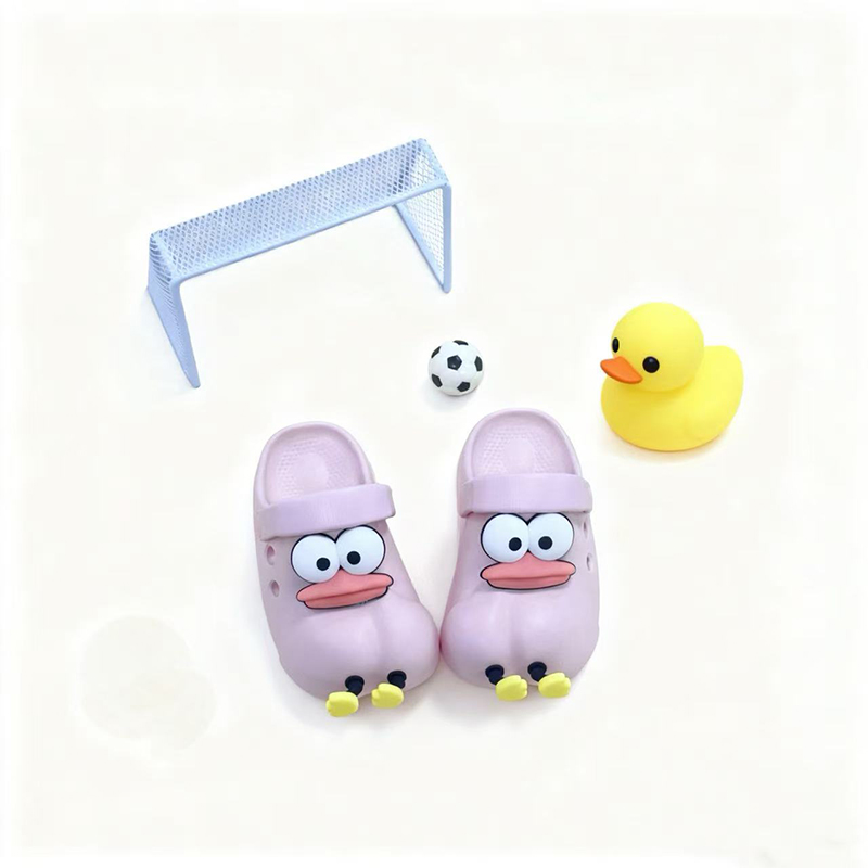 1767670709671923.jpg 雅购特拖鞋