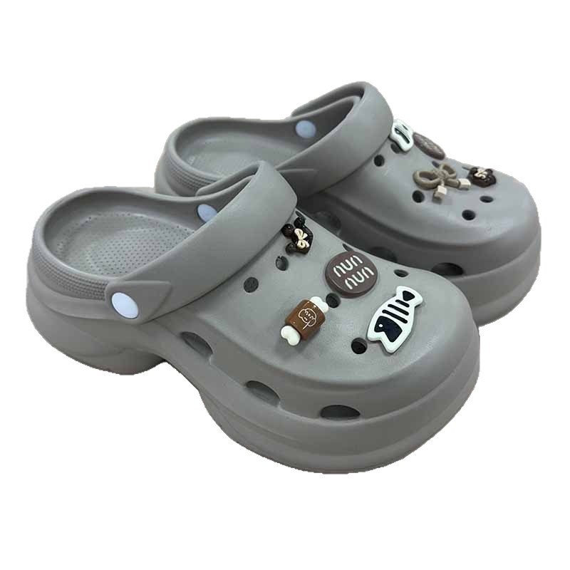 1767671153690242.jpg 雅购特拖鞋