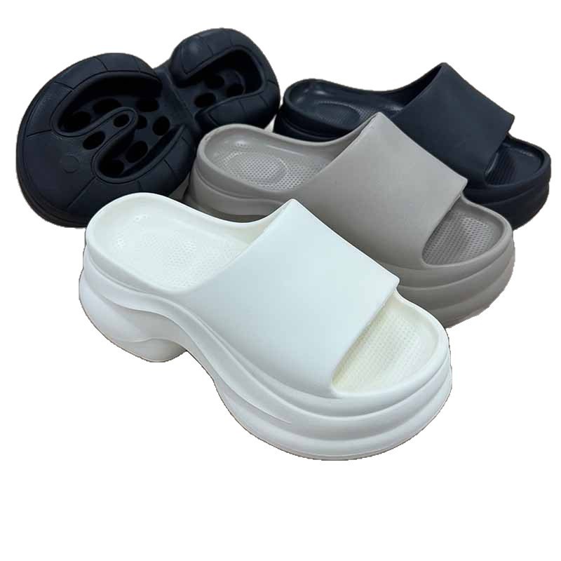 1767671466729678.jpg 雅购特拖鞋