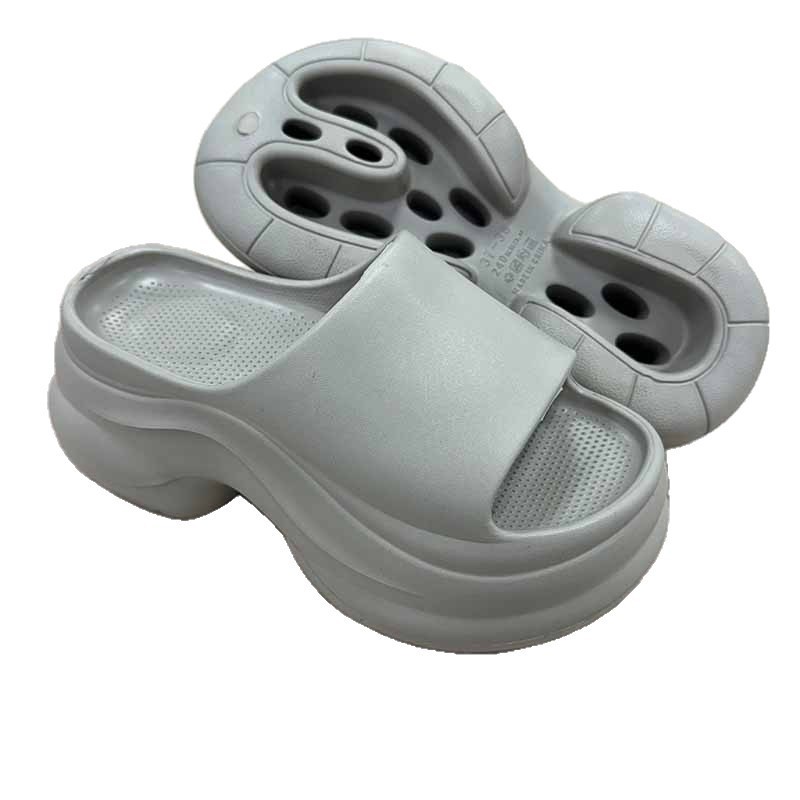 1767671482767205.jpg 雅购特拖鞋