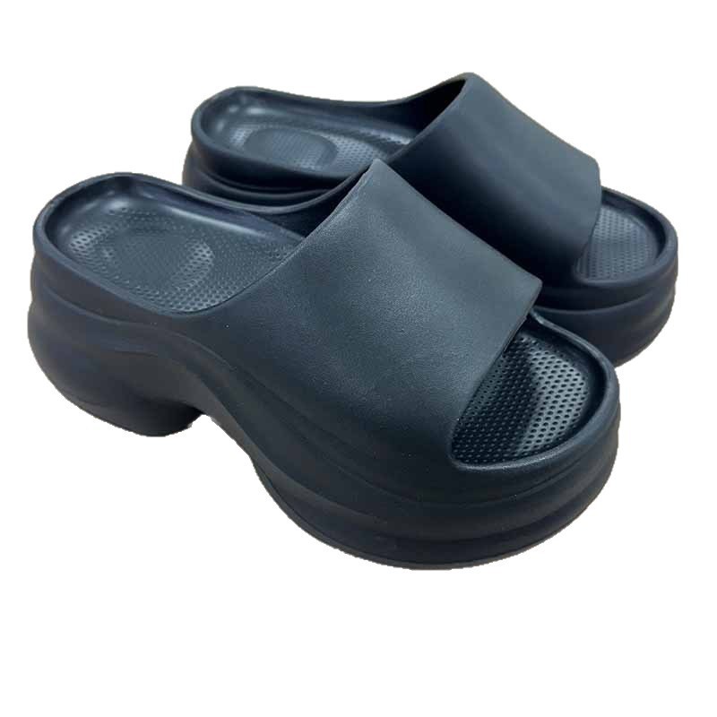 1767671488644356.jpg 雅购特拖鞋