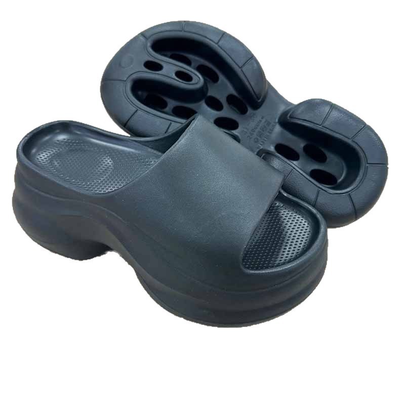 1767671488925250.jpg 雅购特拖鞋