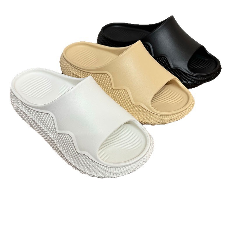 1768009680468011.jpg 雅购特拖鞋