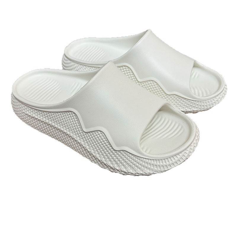 1768009685102629.jpg 雅购特拖鞋