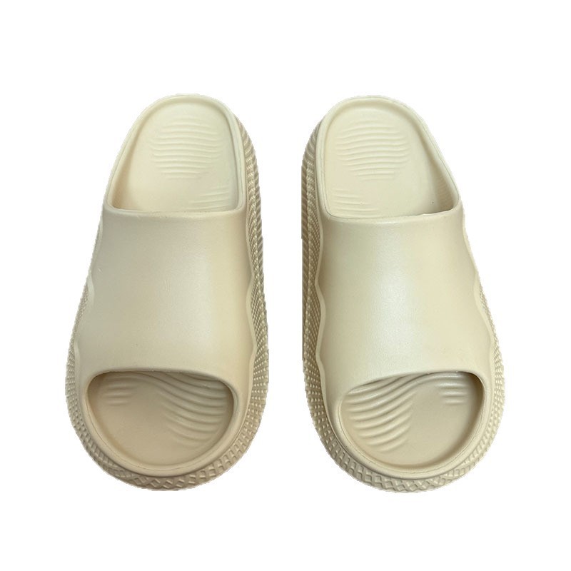 1768009690708784.jpg 雅购特拖鞋