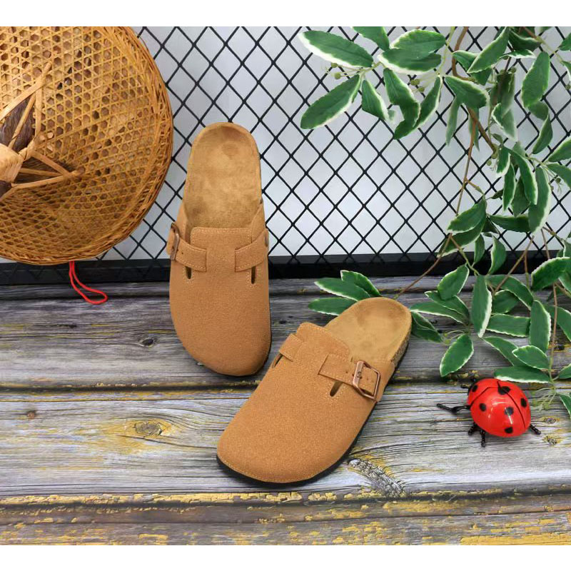 1768037651716798.jpg 雅购特拖鞋