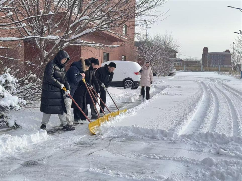 营口渤海卫生学校