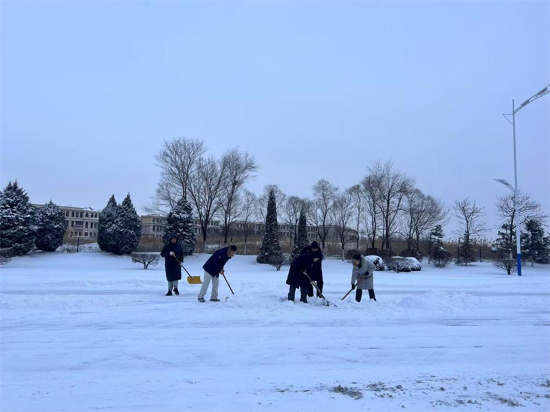 营口渤海卫生学校
