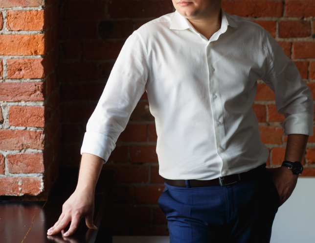 1768191440621402.png 如何为你的定制衬衫选择合适的面料?