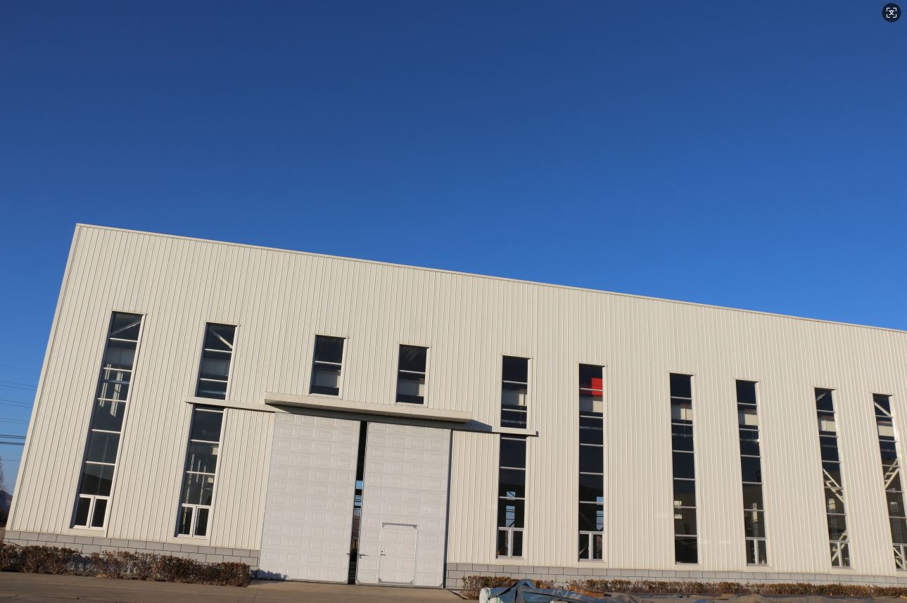 1768286786157897.png 多線切割機(jī)廠家