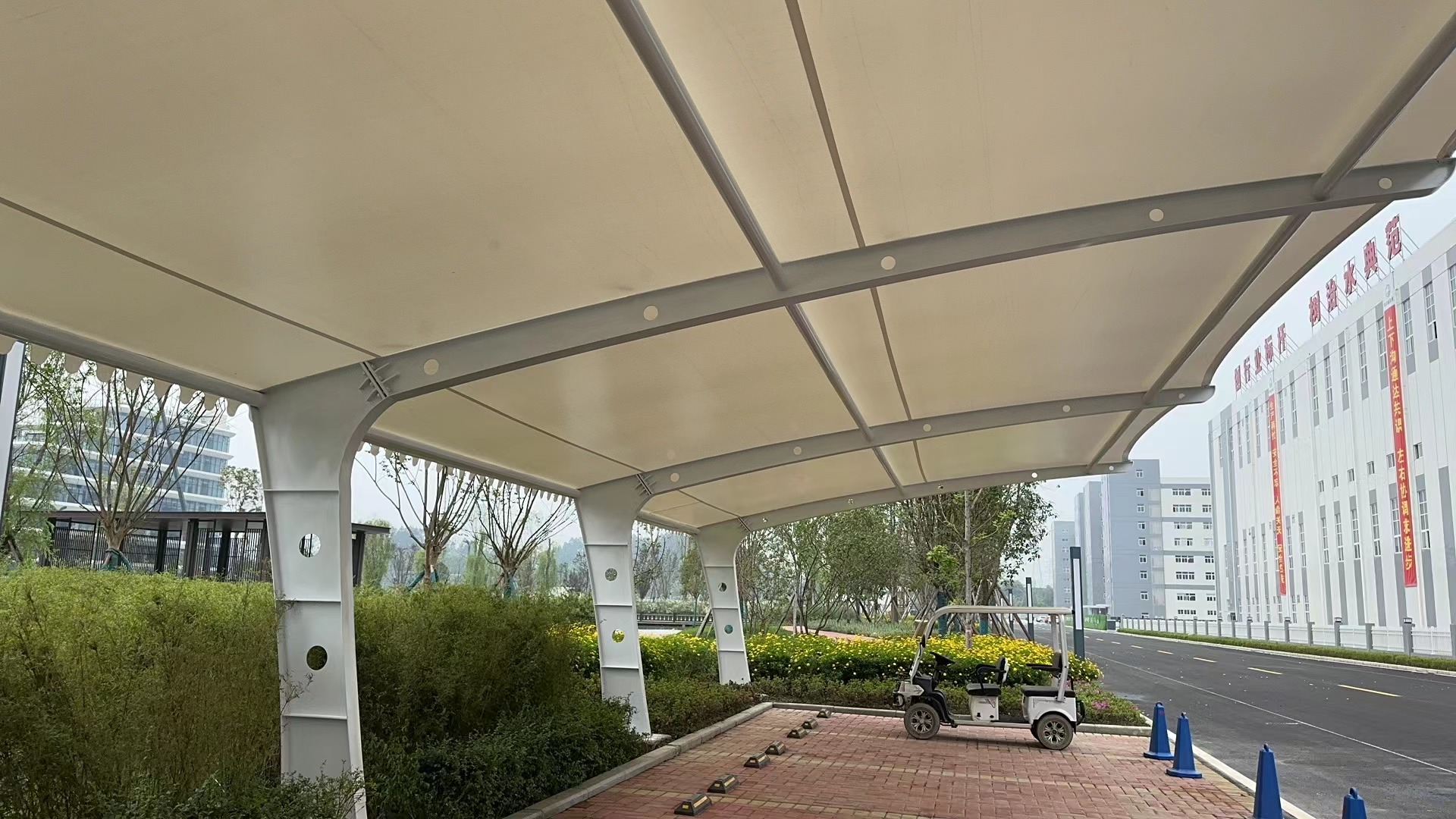 遂宁膜结构停车棚