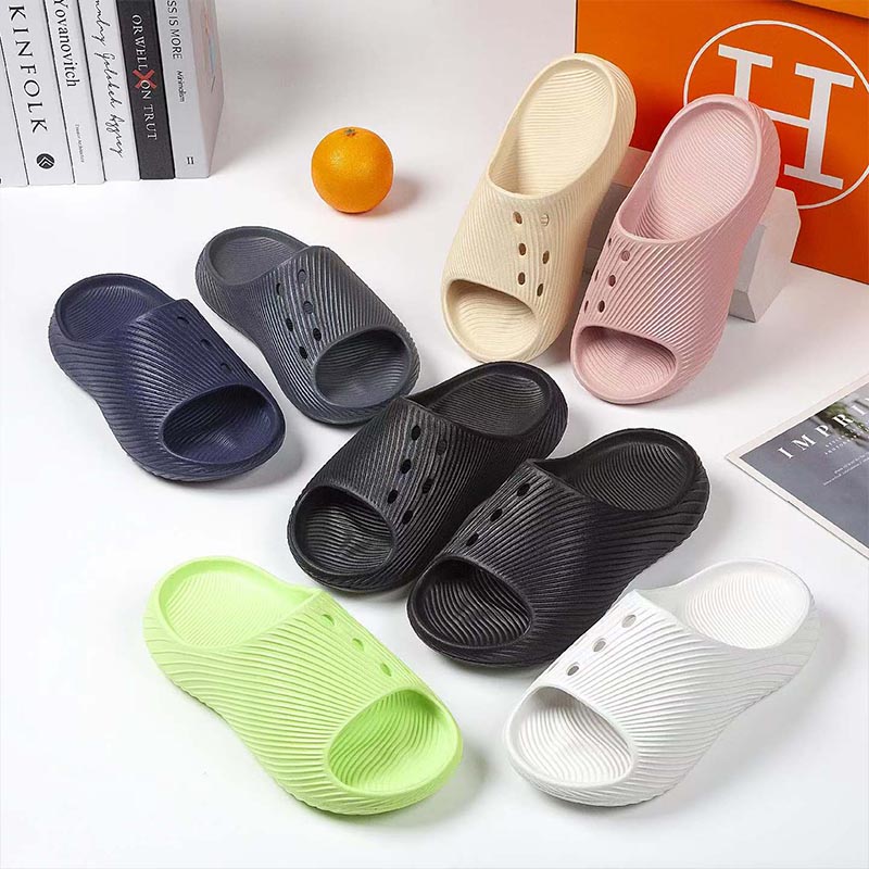 1768354717226594.jpg 雅购特拖鞋