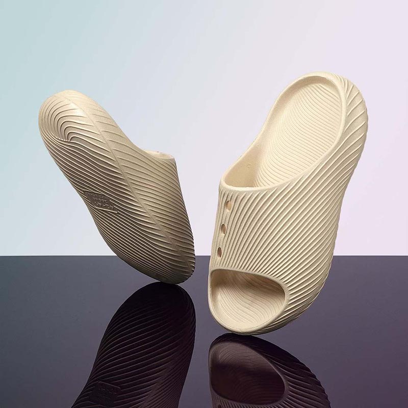 1768354734749586.jpg 雅购特拖鞋