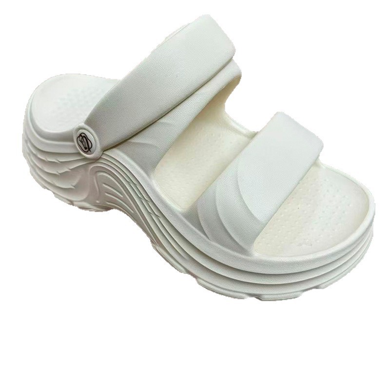 1768359589907879.jpg 雅购特拖鞋