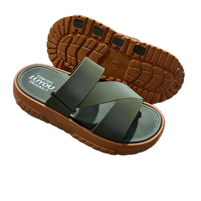 1768384076803237.jpg 雅购特拖鞋