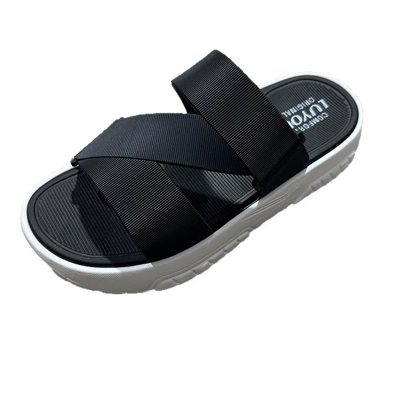 1768384082969475.jpg 雅购特拖鞋