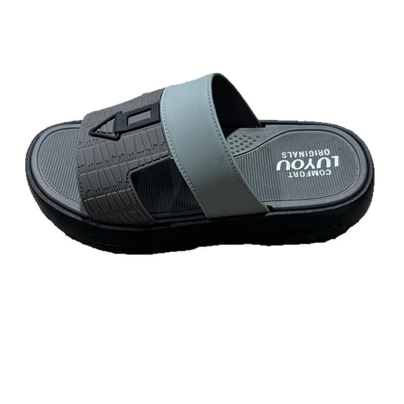 1768384253469757.jpg 雅购特拖鞋