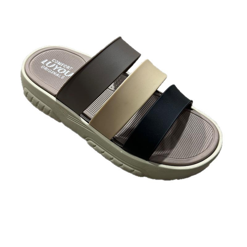 1768384395301329.jpg 雅购特拖鞋