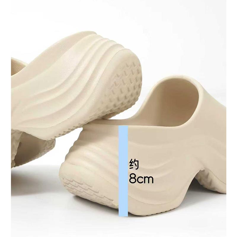 1768439222932395.jpg 雅购特拖鞋