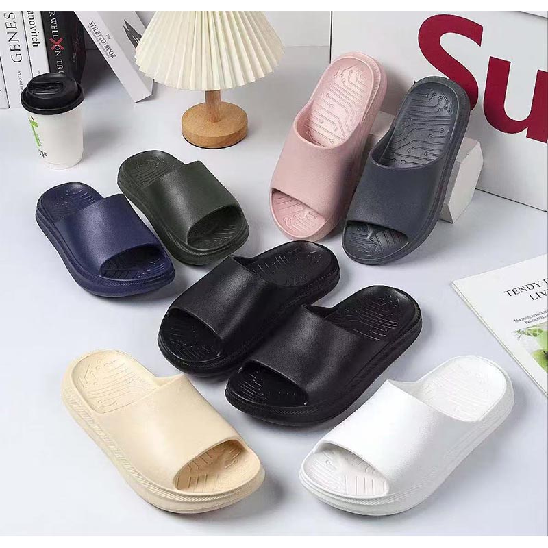 1768642785812674.jpg 雅购特拖鞋