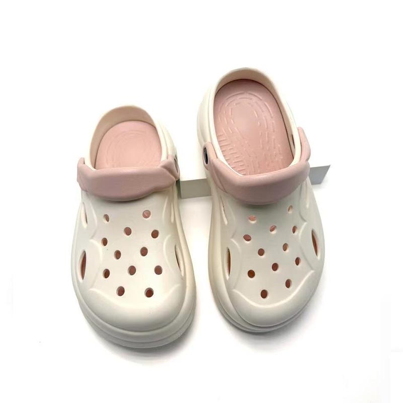 1768788276468289.jpg 雅购特拖鞋