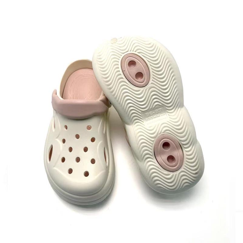 1768788276575193.jpg 雅购特拖鞋