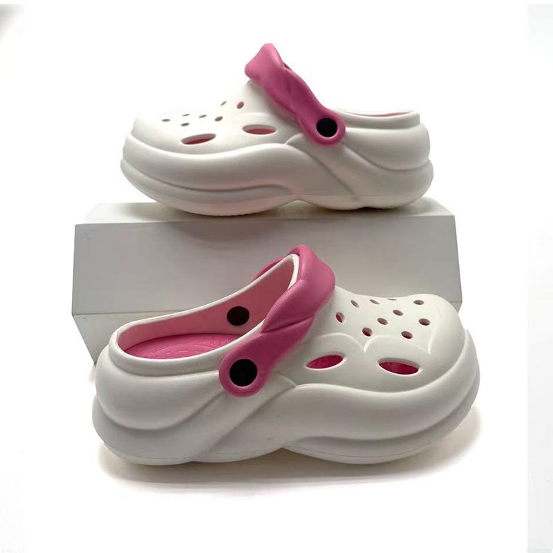 1768788288968666.jpg 雅购特拖鞋