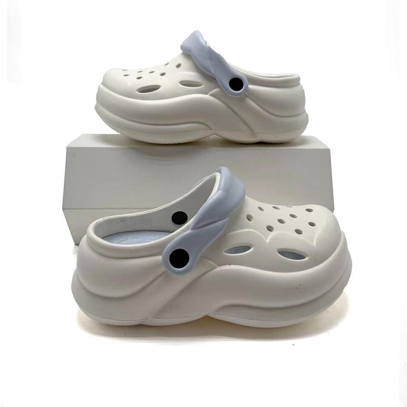 1768788311405810.jpg 雅购特拖鞋