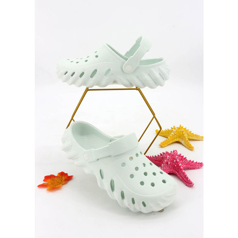 1768809843549439.jpg 雅购特拖鞋