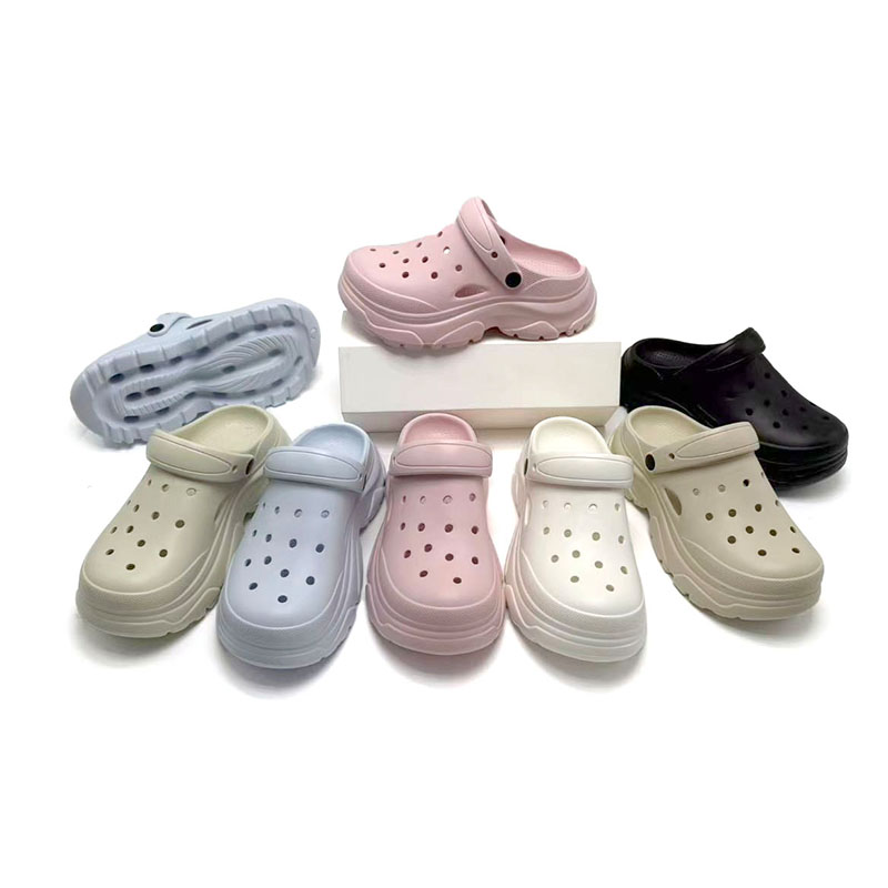 1768981479331260.jpg 雅购特拖鞋