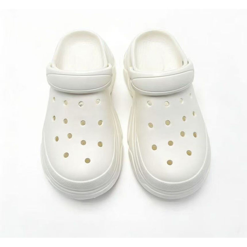 1768981502809618.jpg 雅购特拖鞋