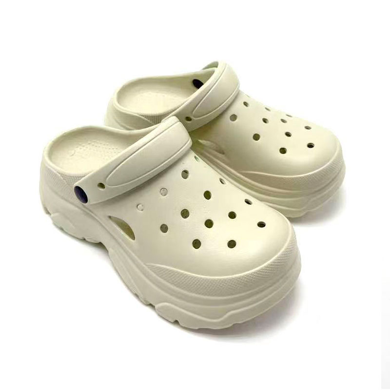 1768981510187554.jpg 雅购特拖鞋