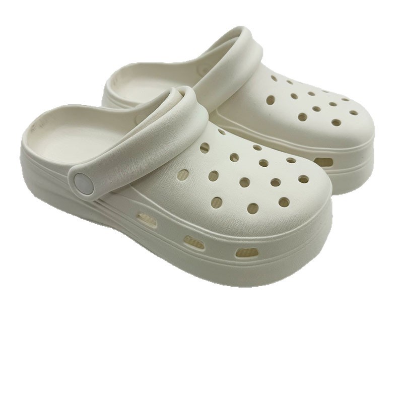 1769137998557625.jpg 雅购特拖鞋