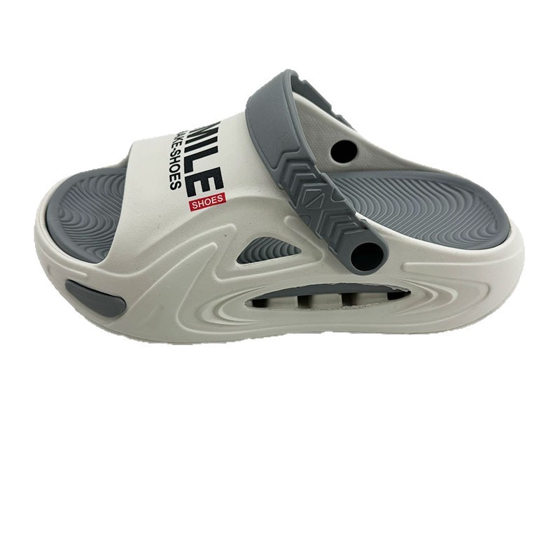 1769138136360915.jpg 雅购特拖鞋