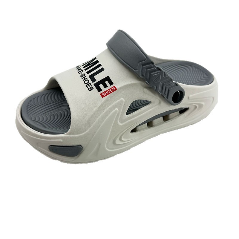 1769138136804189.jpg 雅购特拖鞋