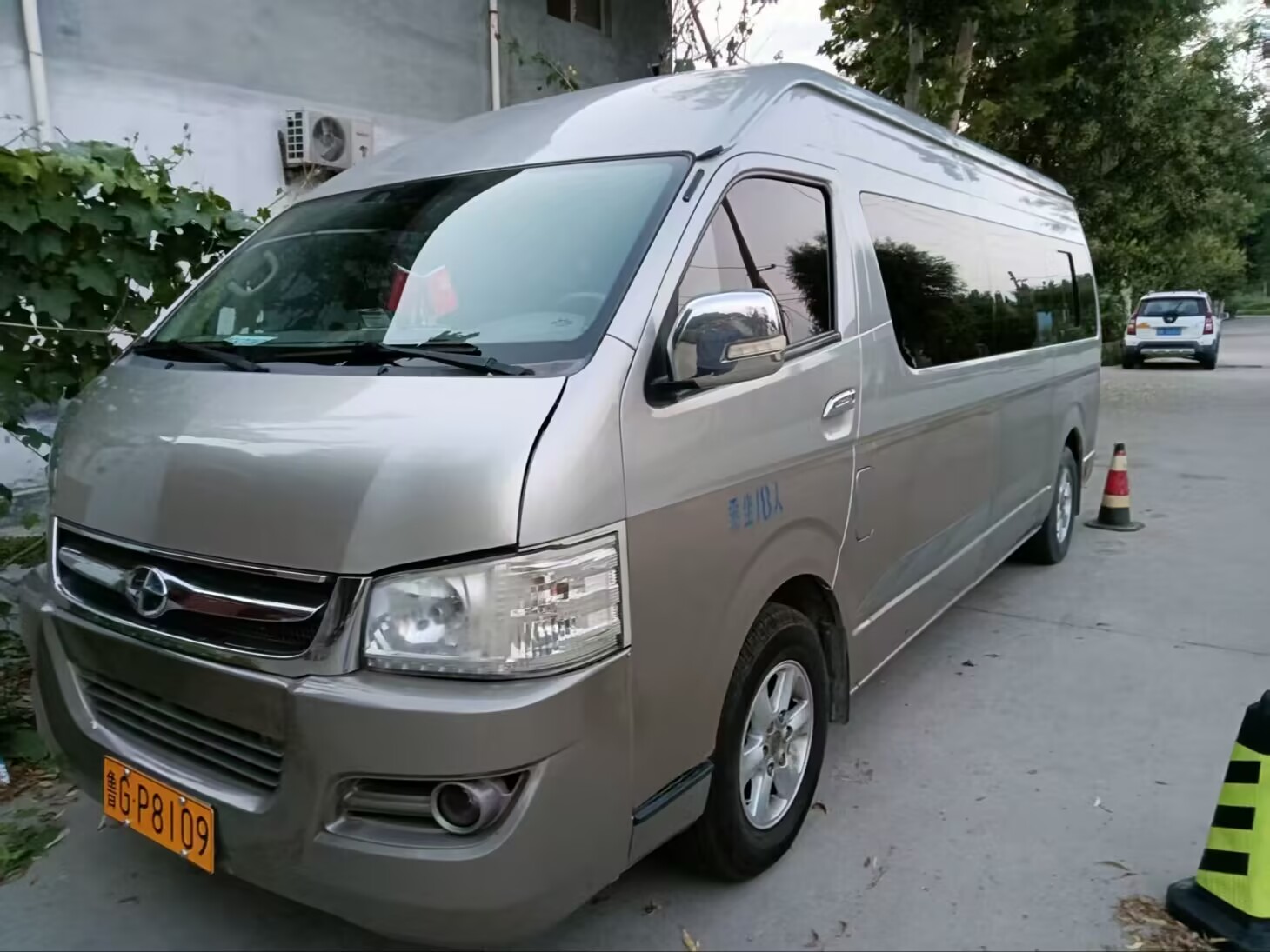 1769312701422432.jpg 租车