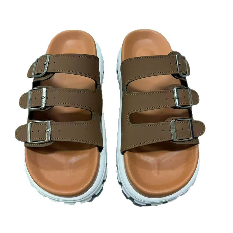 1769655276918636.jpg 雅购特拖鞋