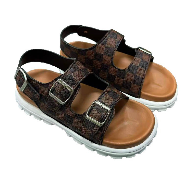 1769655605427509.jpg 雅购特拖鞋