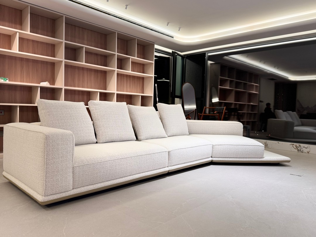 佛山市吉吉菲尚家具有限公司